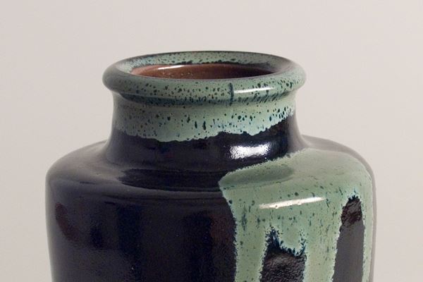 Shoji HAMADA 'Black bottle with trailed green glaze' n.d.
